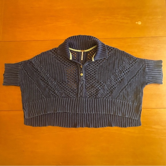 Free People XS To The Point purple open net oversized, crop short sleeve sweater - Picture 2 of 10